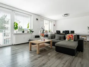 Prodej bytu 3+1, Zlín - Louky, Zábrančí I, 79 m2