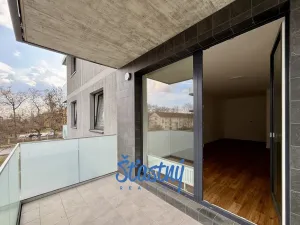 Prodej bytu 2+kk, Praha, Čakovická, 55 m2