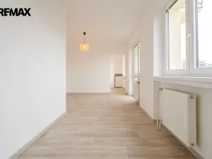 Pronájem bytu 2+1, Hradec Králové - Pražské Předměstí, Šmilovského, 67 m2