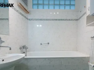 Pronájem bytu 2+1, Hradec Králové - Pražské Předměstí, Šmilovského, 67 m2