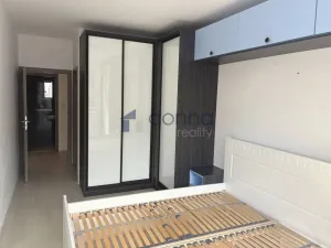 Pronájem bytu 4+kk, Praha, Makedonská, 108 m2