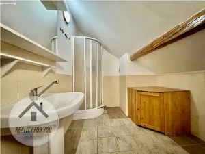Prodej rodinného domu, Horní Bukovina, 220 m2