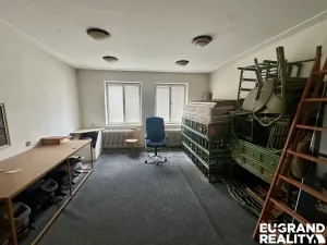 Prodej výrobních prostor, Varnsdorf, Žilinská, 2400 m2