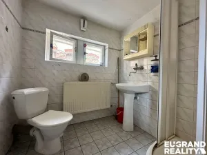 Prodej výrobních prostor, Varnsdorf, Žilinská, 2400 m2