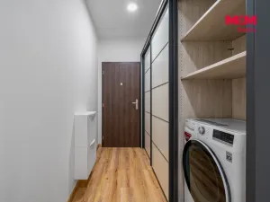 Prodej bytu 2+kk, Karlovy Vary - Rybáře, Sedlecká, 68 m2