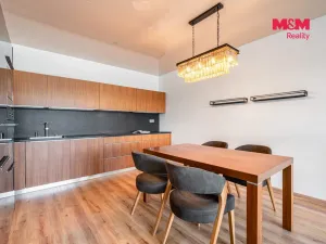 Prodej bytu 2+kk, Karlovy Vary - Rybáře, Sedlecká, 68 m2