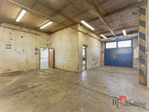 Pronájem výrobních prostor, Hradec Králové - Slezské Předměstí, Výrobní, 376 m2
