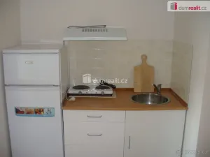Pronájem atypického bytu, Praha - Prosek, Martinovská, 12 m2