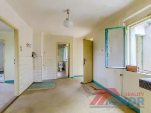 Prodej rodinného domu, Zvoleněves, 110 m2