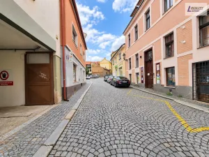 Pronájem bytu 1+kk, Příbram - Příbram II, Dlouhá, 43 m2