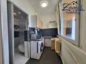 Pronájem bytu 1+kk, Kladno - Kročehlavy, Italská, 27 m2
