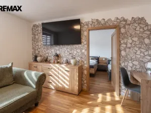 Prodej bytu 2+1, Meziboří, Májová, 57 m2