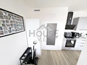 Prodej bytu 1+kk, Praha - Hostivař, Arnošta Staňka, 34 m2