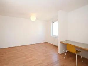 Pronájem bytu 1+kk, Praha - Záběhlice, Ginzova, 40 m2