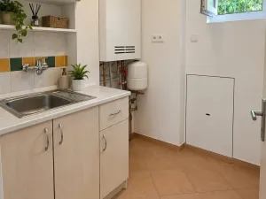 Pronájem obchodního prostoru, Moravské Budějovice, Pražská, 86 m2