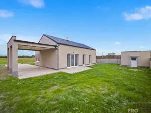 Prodej rodinného domu, Kladruby nad Labem - Bílé Vchynice, 123 m2