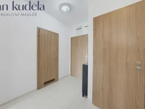 Pronájem bytu 2+kk, Rajhrad, Klášterní Dvůr, 59 m2