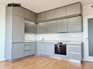 Pronájem bytu 2+kk, Praha - Kamýk, Zimova, 58 m2
