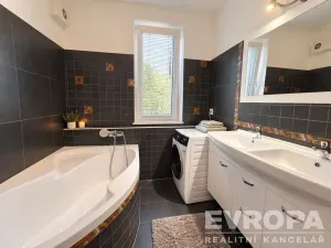 Prodej bytu 3+kk, Plzeň - Východní Předměstí, U Ježíška, 91 m2