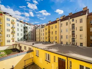 Prodej bytu 2+1, Praha - Vršovice, Holandská, 71 m2