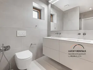 Prodej vícegeneračního domu, Praha - Řeporyje, Bílovská, 195 m2