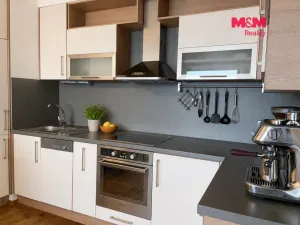 Pronájem bytu 2+kk, Praha, Jeremiášova, 46 m2