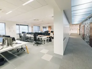 Pronájem kanceláře, Brno, Veveří, 950 m2