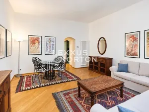 Pronájem bytu 3+1, Praha - Nové Město, Odborů, 80 m2