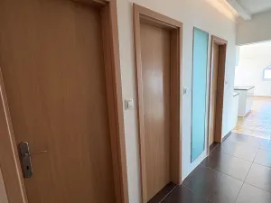 Prodej bytu 3+kk, Šestajovice, Revoluční, 74 m2