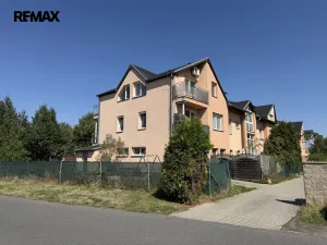 Prodej bytu 3+kk, Šestajovice, Revoluční, 74 m2