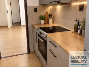 Prodej bytu 2+1, Benešov nad Ploučnicí, Českolipská, 59 m2