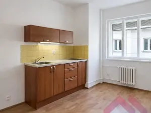 Pronájem bytu 2+kk, Praha - Řepy, Čistovická, 37 m2