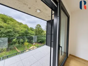 Pronájem bytu 1+kk, Praha - Modřany, Československého exilu, 37 m2