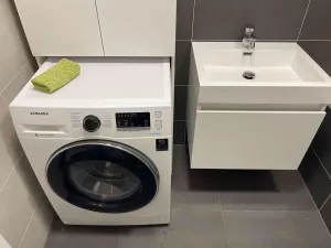 Pronájem bytu 2+kk, Praha - Hloubětín, Za černým mostem, 50 m2