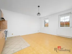Prodej bytu 2+kk, Hrádek nad Nisou, 1. máje, 44 m2