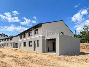 Prodej rodinného domu, Kamenice, 159 m2