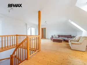 Prodej rodinného domu, Senec, 165 m2
