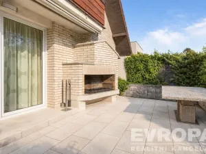 Prodej rodinného domu, Praha - Suchdol, Armádní, 342 m2
