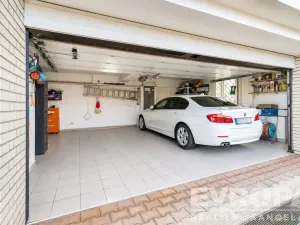 Prodej rodinného domu, Praha - Suchdol, Armádní, 342 m2