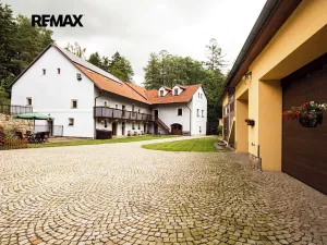 Prodej ubytování, Strmilov, Samota, 550 m2