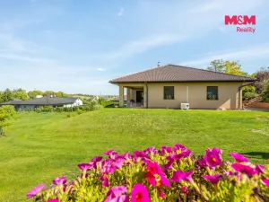 Prodej rodinného domu, Cvrčovice, Školní, 178 m2