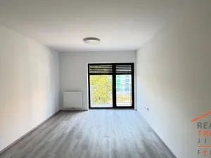 Pronájem bytu 1+kk, Hradec Králové, Pod Zámečkem, 27 m2