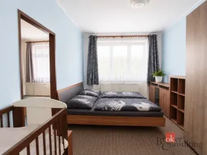 Pronájem bytu 3+1, Nové Mitrovice, 67 m2