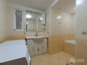 Prodej bytu 2+1, Sokolov, Slavíčkova, 64 m2