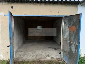 Pronájem garáže, Lužec nad Vltavou, 24 m2