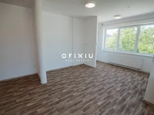 Pronájem bytu 2+kk, Hrušovany nad Jevišovkou, náměstí Míru, 64 m2