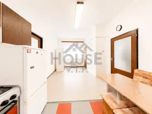 Prodej bytu 2+kk, Praha - Břevnov, Za Strahovem, 51 m2