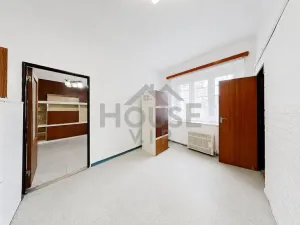 Prodej bytu 2+kk, Praha - Břevnov, Za Strahovem, 51 m2