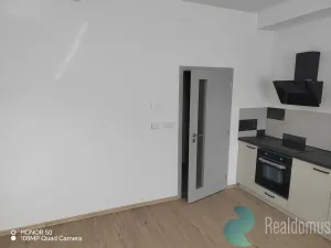 Pronájem bytu 4+kk, Trhové Sviny, Pekárenská, 86 m2