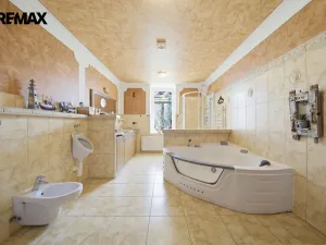 Prodej rodinného domu, Odrava - Dobroše, 410 m2